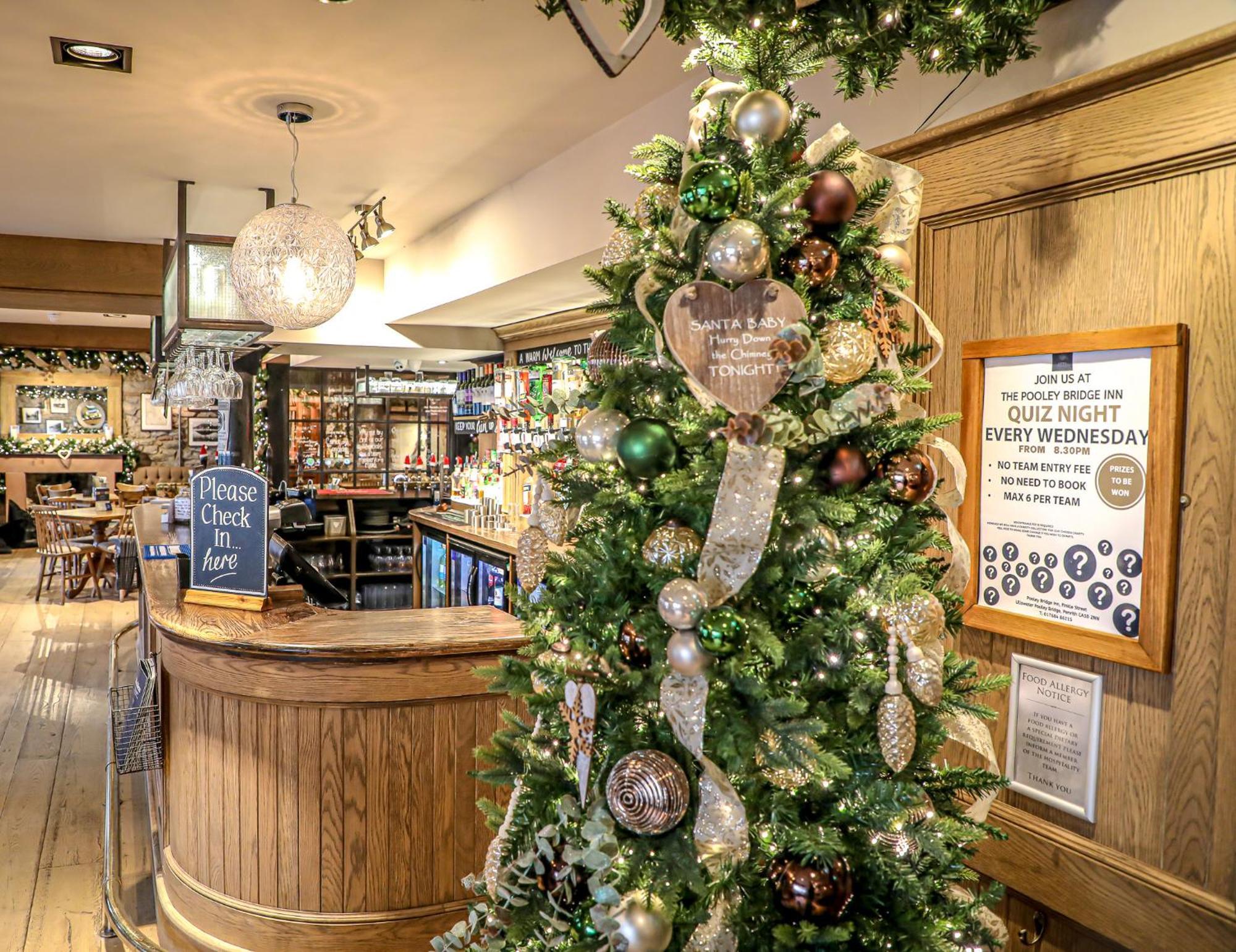 The Pooley Bridge Inn ภายนอก รูปภาพ