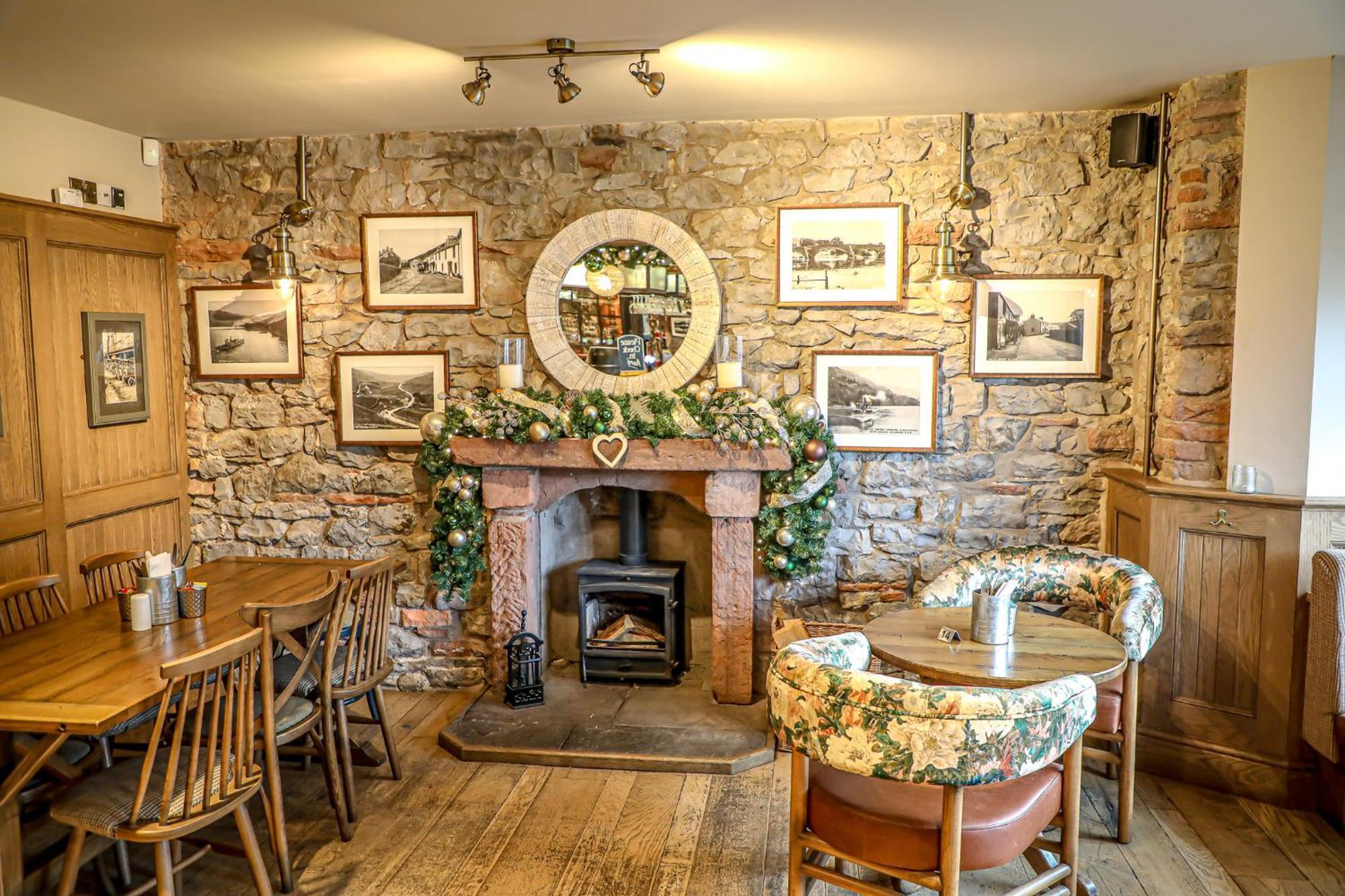 The Pooley Bridge Inn ภายนอก รูปภาพ