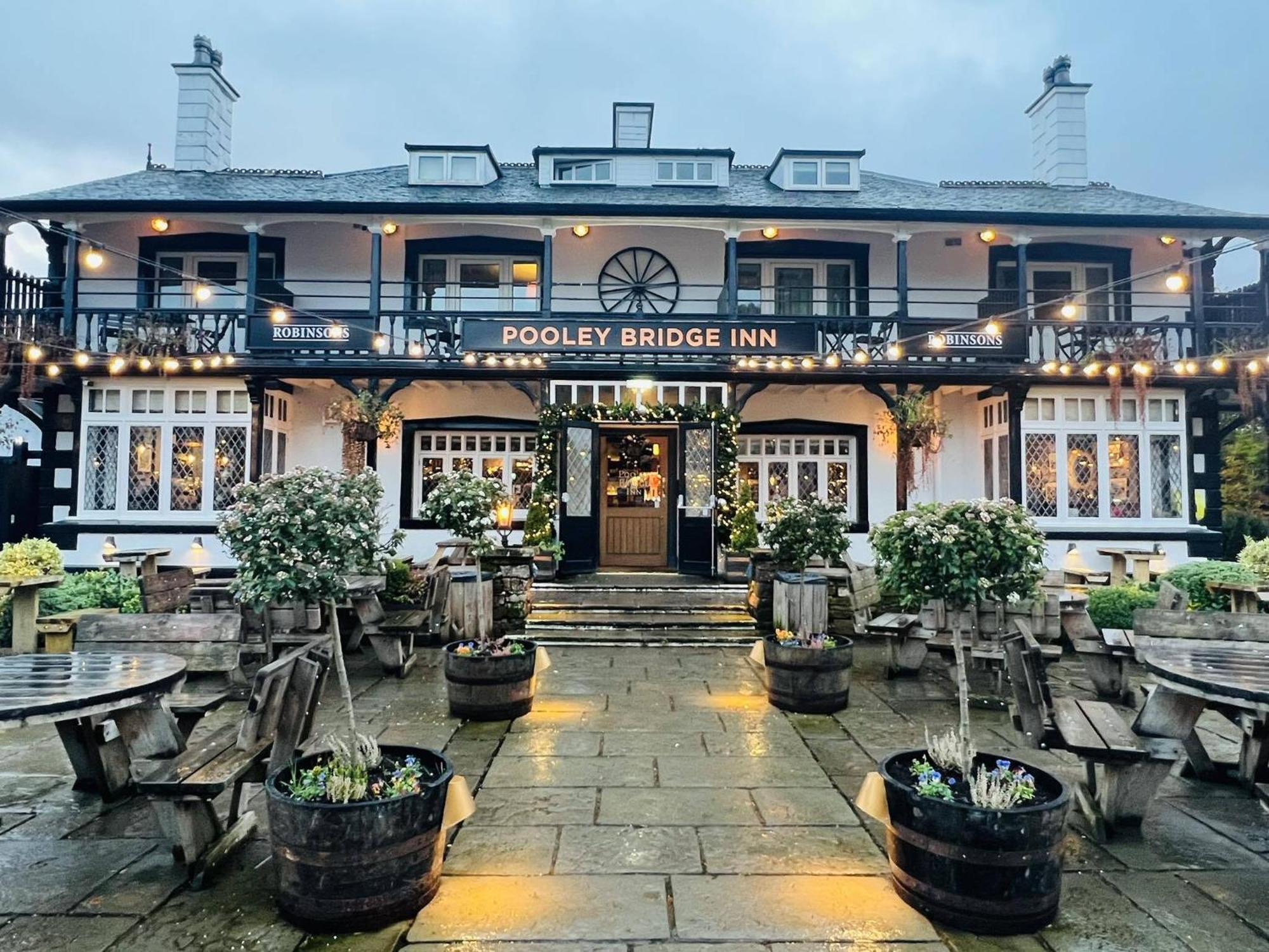 The Pooley Bridge Inn ภายนอก รูปภาพ